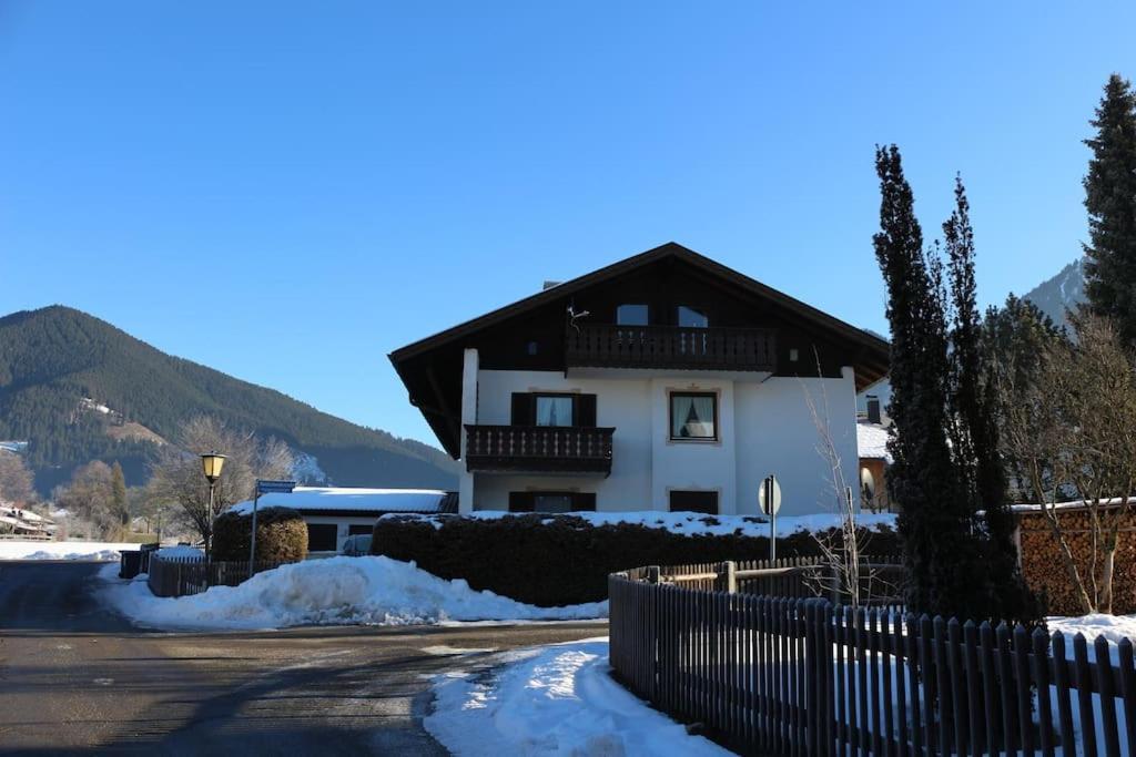 Wohnung Bergtraum Inmitten Der Ammergauer Alpen Oberammergau Exterior foto